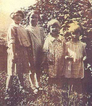 pic10.jpg (26179 bytes)