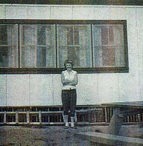 pic25.jpg (16540 bytes)