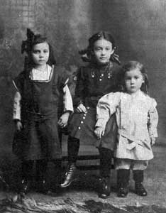 GladysBerthaClem.jpg (10723 bytes)